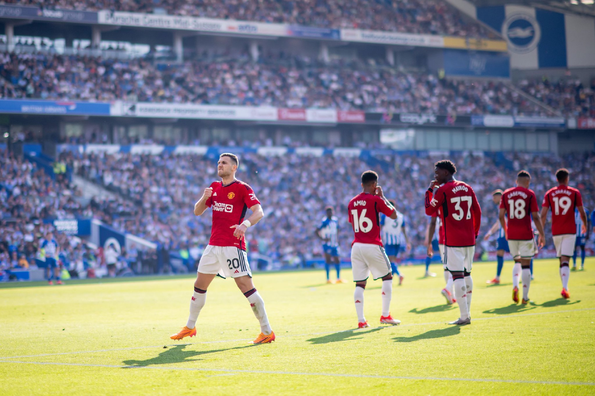 加入了一项 加入了一项